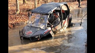 Polaris RZR S4 1000 vs Mudhole