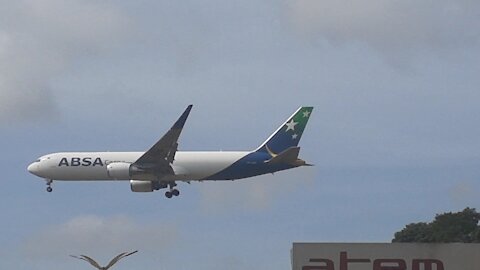 Boeing 767-300ER PR-ABB na aproximação final antes de pousar em Manaus vindo de Guarulhos 08042021