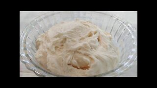 Butter Cream Frosting - The Hillbilly Kitchen