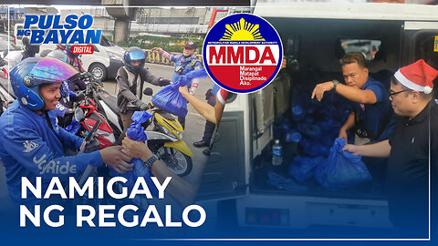 MMDA, namigay ng regalo sa mga motorista sa kakaibang paraan