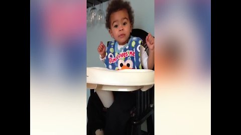 Baby's Dramatic Rendition of "Old McDonald" is too Good