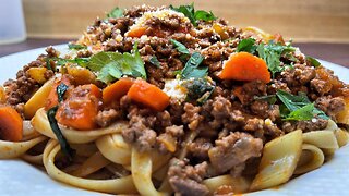 Fettuccine Bolognese l Bolognese Sauce l Ragu-Meat Sauce Recipe l Gastro Guru