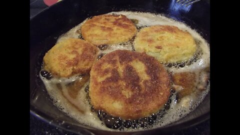 Fried Green Tomatoes - Heirloom Recipe - The Hillbilly Kitchen