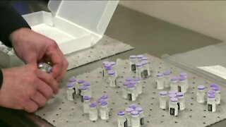 Wisconsin set to receive nearly 15K fewer doses of COVID-19 vaccine than promised, Gov. Evers says