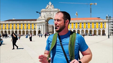 Calling tourists to repentance in Lisbon, Portugal