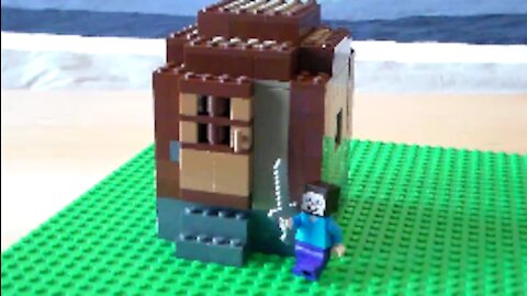 Lego Minecraft Mini-Fig Scale Village Wood Hovel Tutorial