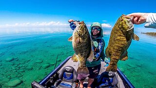 Fishing Incredibly Clear Water For BIG Bass