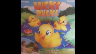 Lucky Ducks Board Game (2019, Pressman) -- What's Inside