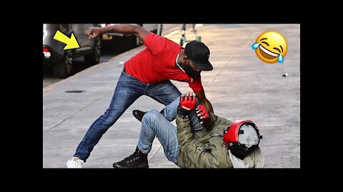 You Wanna BOX in the Hood Prank! (GONE WRONG)