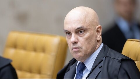 MORAES SUSPENDE RESOLUÇAO DO CFM