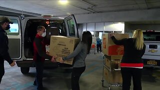 Local construction company teams up with local restaurants to deliver meals to healthcare workers