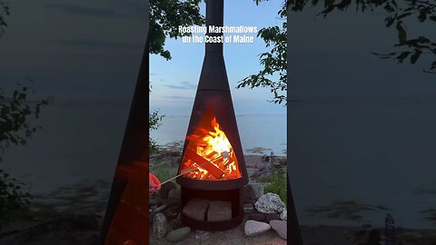 ROASTING MARSHMALLOWS #travelcouple #maine #barharbor #acadianationalpark #travelvlog #marshmallow