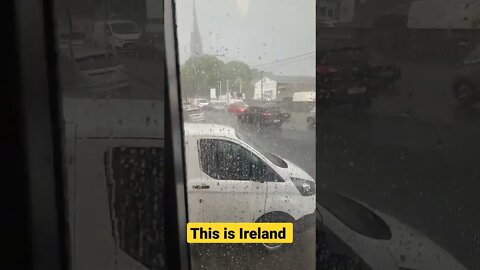 This is Ireland, the #crazy #weather haha #shorts #short #ireland #tempo #europa #morarfora #chuva