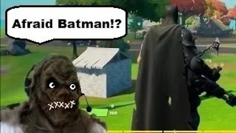 Scarecrow Plays Batman in Fortnite