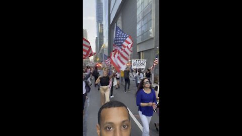 NEW YORK FREEDOM RALLY PROTESTERS CHANT “USA! USA! USA!”