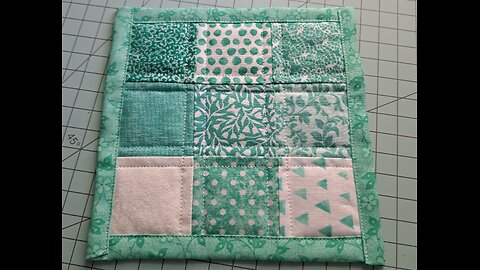 Easiest Mini Aqua Quilt | Mug Rug | Beginner Quilting | Beginner Sewing