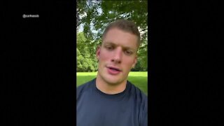 Raiders defensive end Carl Nassib is NFL's first openly gay active player