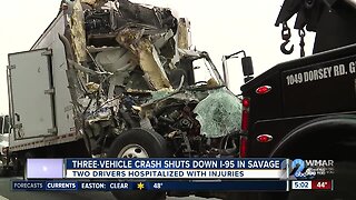 Three-vehicle crash shuts down I-95 in Savage