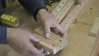 How to Make a Picture Frame Clamping Device - A Woodworkweb woodwoking video