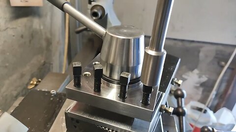 Making a Lathe Tool Post