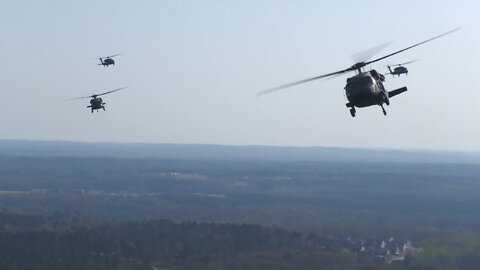 B-Roll ALFS 2022, Airborne School, Riggers, UH-60 ride
