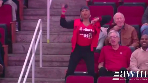 NBA Kiss Cam Turns At Two Strangers, Their Reaction Has Gained Over 4 Million Views