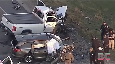 Details emerge in Texas head-on crash that killed 6 members of same family