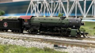 Pre-Review Run N Scale Kato SD45