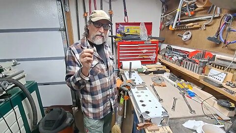 Tool Time - adjustable blade reamer - Bob is back to amp building! Something NEW this way comes.