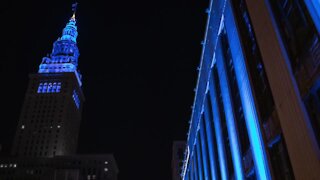 Downtown buildings light up blue in honor of fallen CLE police detective