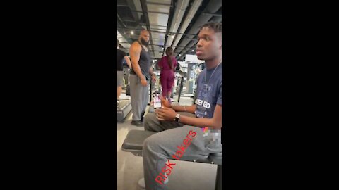 Funny video laugh an drap man video man woman in gym watch to see what happen