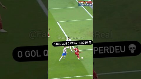 O GOL PERDIDO MAIS INACREDITÁVEL QUE VOCÊ VERÁ HOJE! #shorts #Golperdido #futebol #soccer