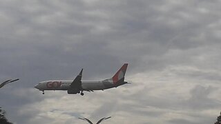 Boeing 737 MAX 8 PR-XMT na aproximação final antes de pousar em Manaus vindo de Fortaleza