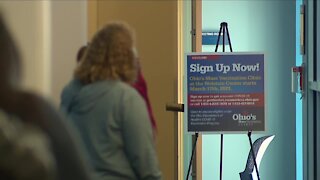 FEMA helping people sign up for vaccination appointments at Cuyahoga County Public Library branches