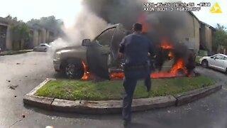 Texas Cops Rescue Man From Burning Truck