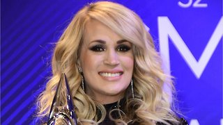 Carrie Underwood Goes Sans Makeup In New Social Media Post