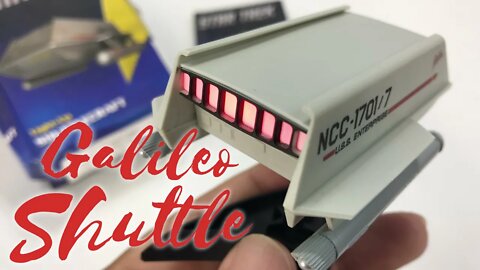 Star Trek: Light-Up Galileo Shuttlecraft (Miniature Editions) Toy Review