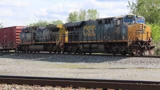 CSX Q561 Manifest Mixed Freight Train Fostoria, Ohio September 25, 2021