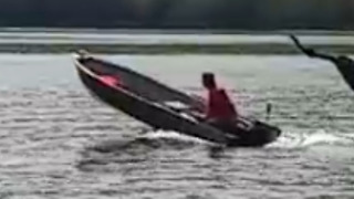 Inexperienced boater nearly sinks