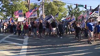 Rally in support of law enforcement, allowing 'thin blue line' flag held in Chardon