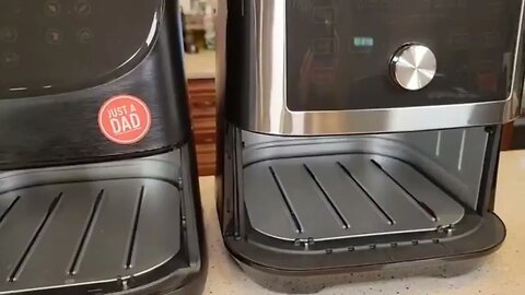 Ninja AF161 Max XL Air Fryer that Cooks, with 5.5 Quart Capacity, and a High Gloss Finish, Grey