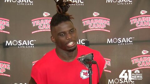 Tyreek Hill at training camp