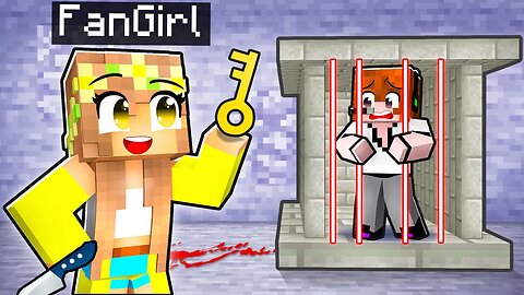 I Pretended To Be CRAZY FAN GIRL in Minecraft!