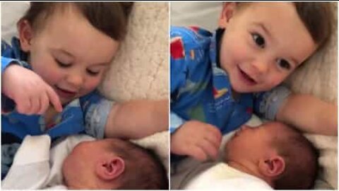 This kid loves having a baby sister!