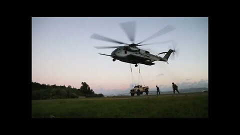 Marines with 31st MEU Conduct Helicopter Support Team Training