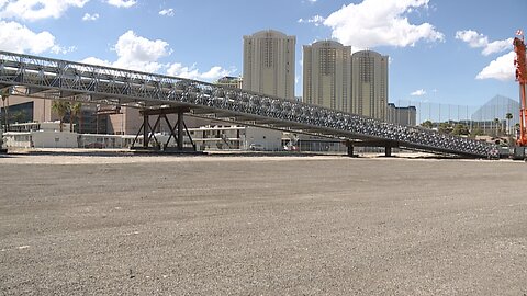 Vehicular bridges being built to alleviate traffic during F1 race weekend