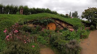 Visiting Hobbiton: A Day in the Shire!