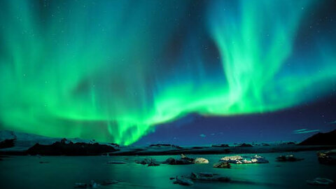Auroras Unleashed: June's Celestial Spectacle