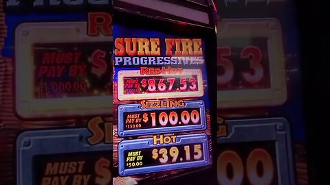 Sizzling Slot Machine Winner in Las Vegas! #slots