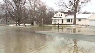 Boil Advisory in place for East Side suburbs after 54-inch water main break closes schools, roads